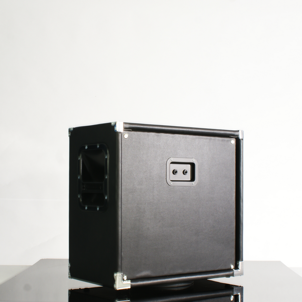 1x15_barebonesAmps_Unloaded_cab_6