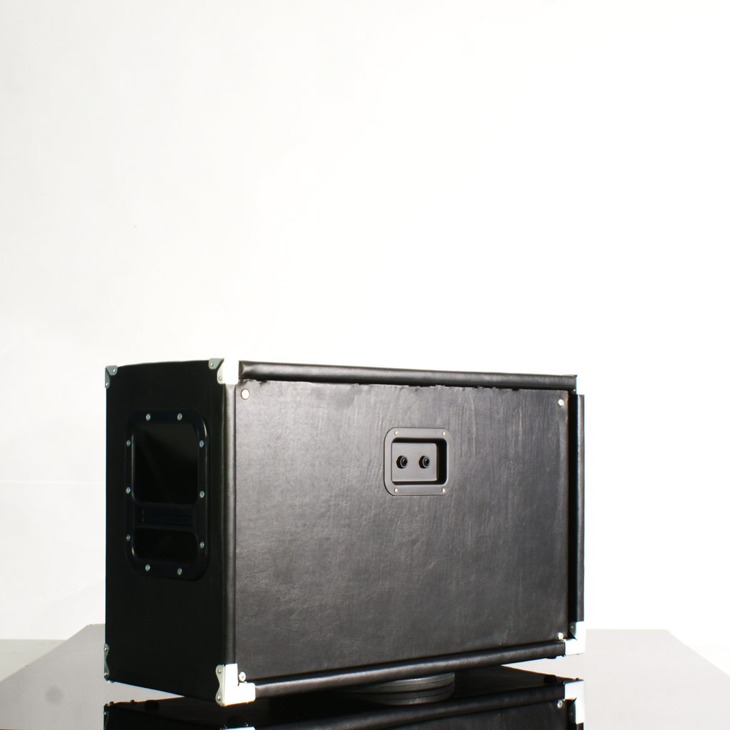 2x12_barebonesAmps_Unloaded_cab_6