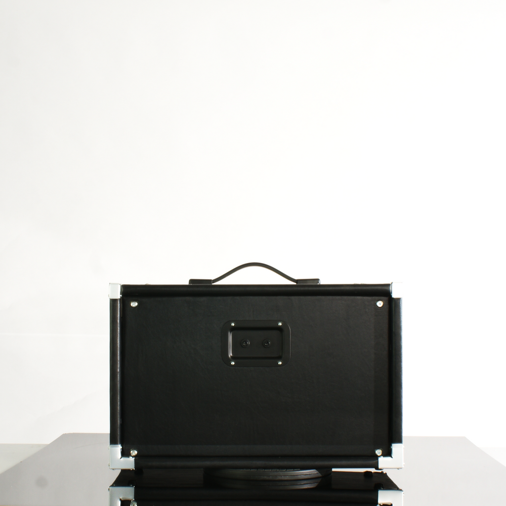 2x8_2x10_barebonesAmps_Unloaded_cab_5