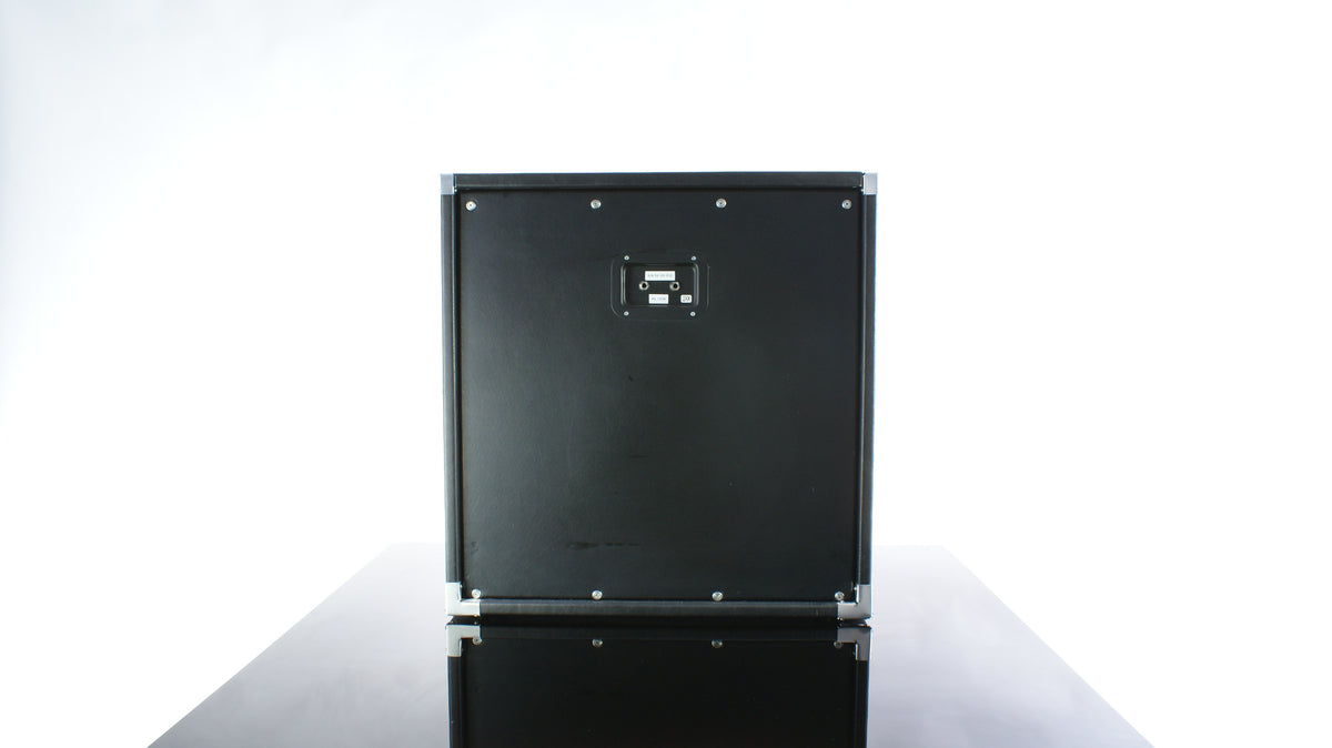 barebones 4x10" Celestion Greenback Cabinet. Made in the UK, switchable 8/16ohm